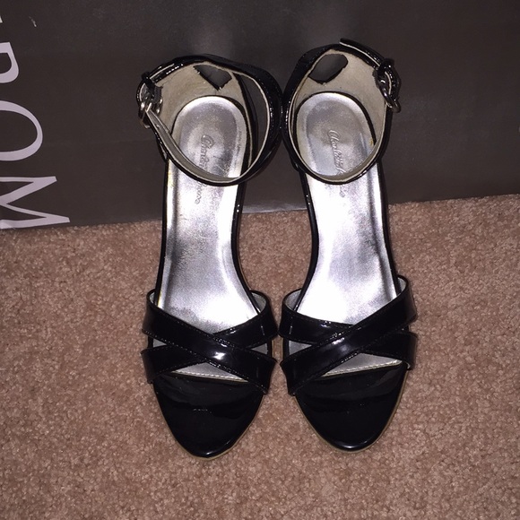 Women high heel Sandals - Picture 1 of 3